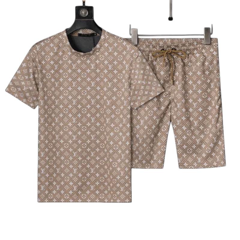 SUIT SUMMER