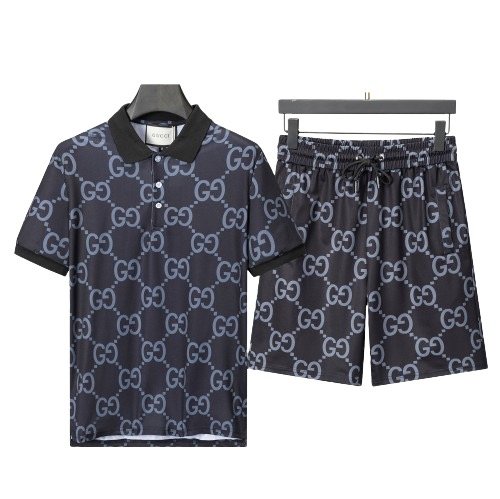 SUIT SUMMER