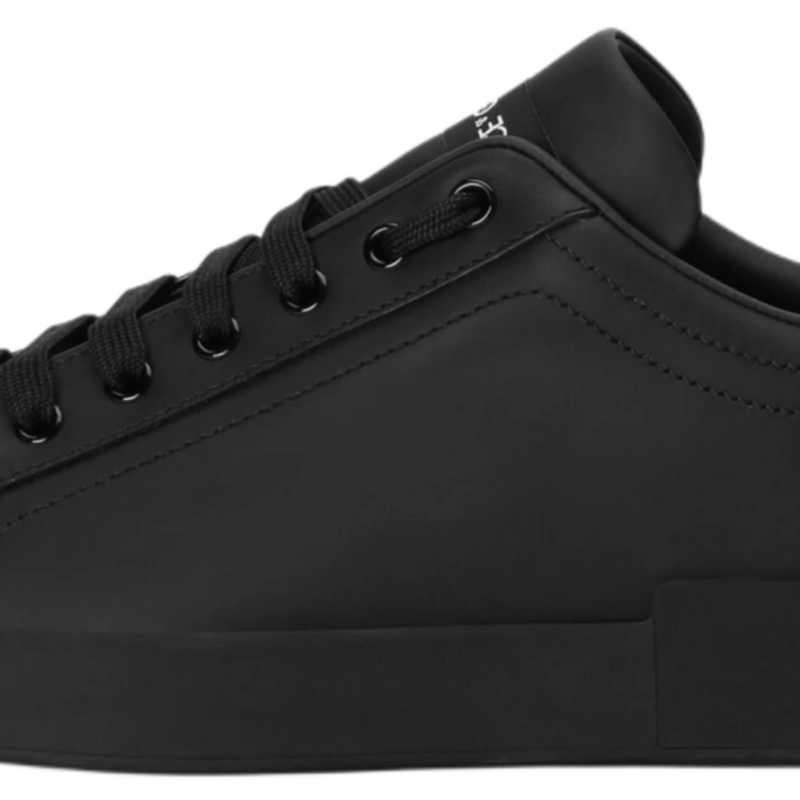 DOLCE G. BLACK
