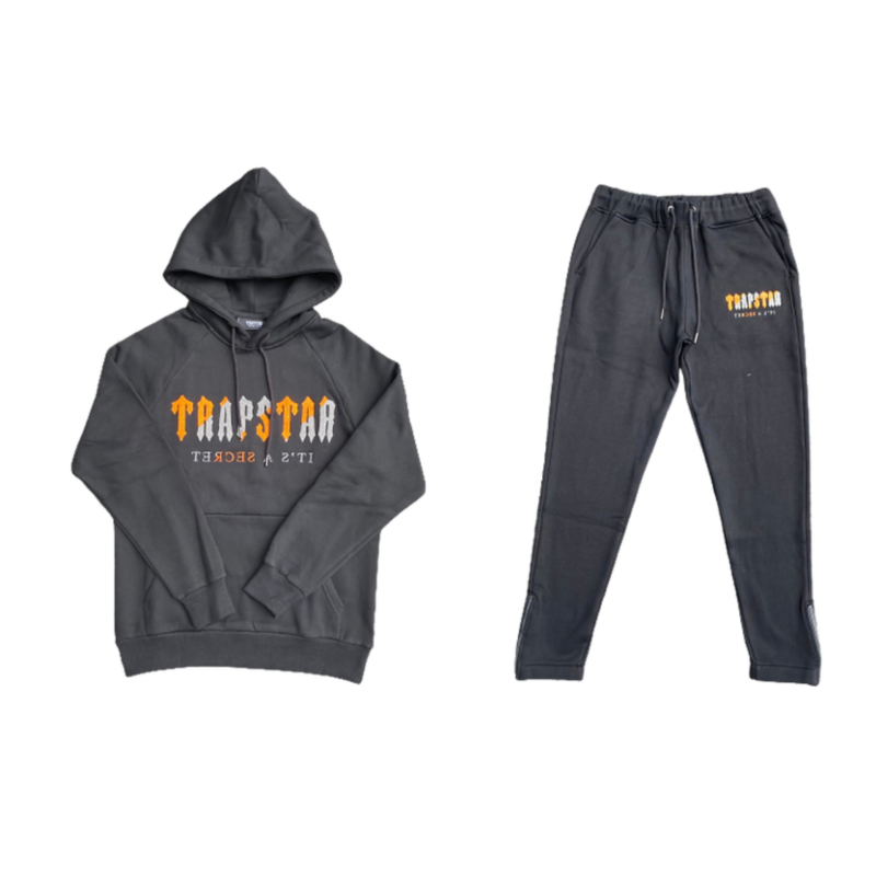 TRACKSUIT - T