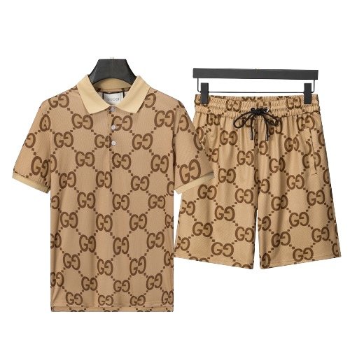 SUIT SUMMER